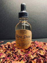 Load image into Gallery viewer, Rose Petal Body Oil