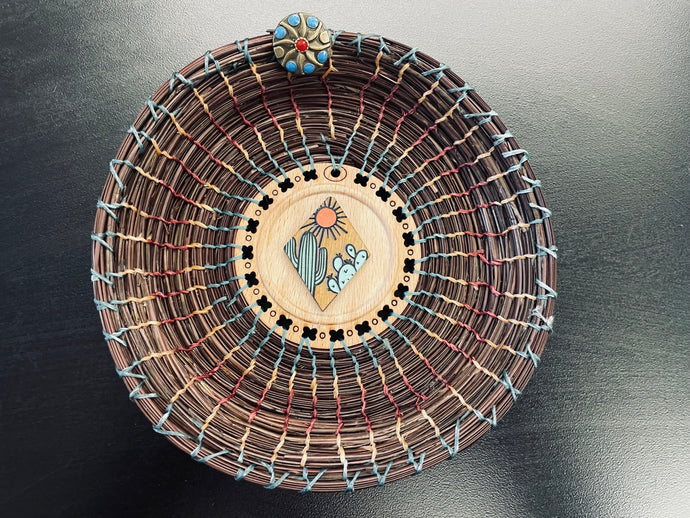 LG Handmade Woven Pine Needle Basket