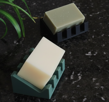 Load image into Gallery viewer, Silicone Draining Soap Dish