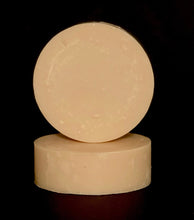 Load image into Gallery viewer, Geranium Shampoo Bar